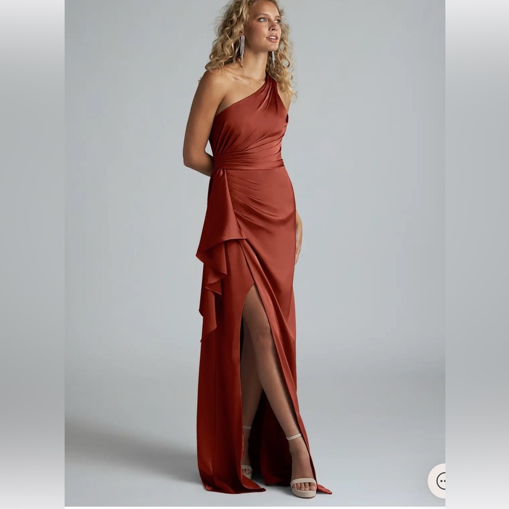 Azazie Maive Bridesmaid Dress Terracotta Size 4 Stretch Satin A4